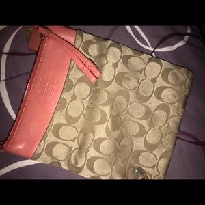 Coach crossbody ❤️